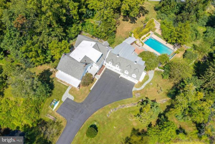 Photo of 580 Reeds Road