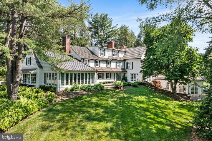 Photo of 2490 White Horse Road