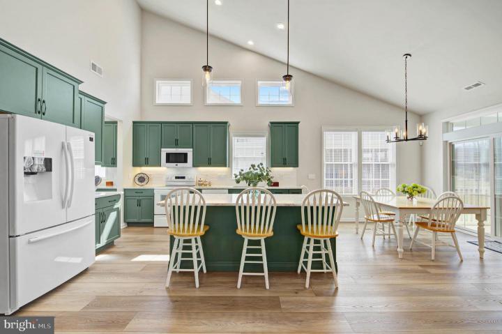 Photo of 226 Loyal Lane 109