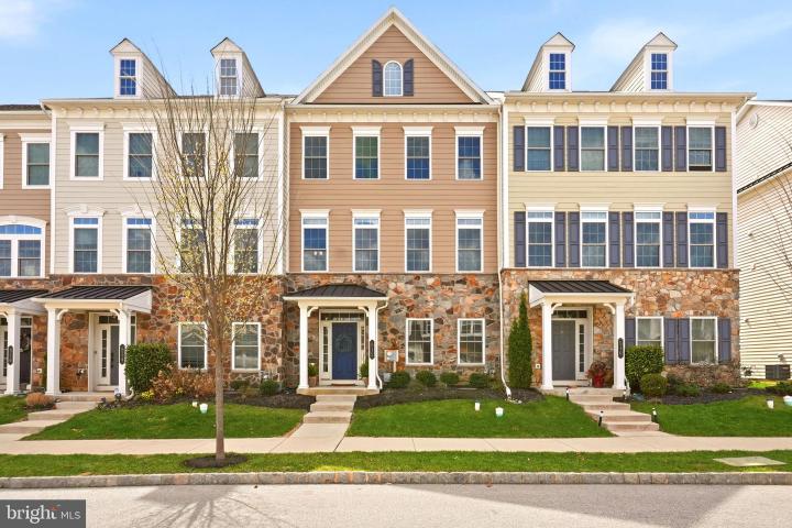 Photo of 512 Cliff Lane