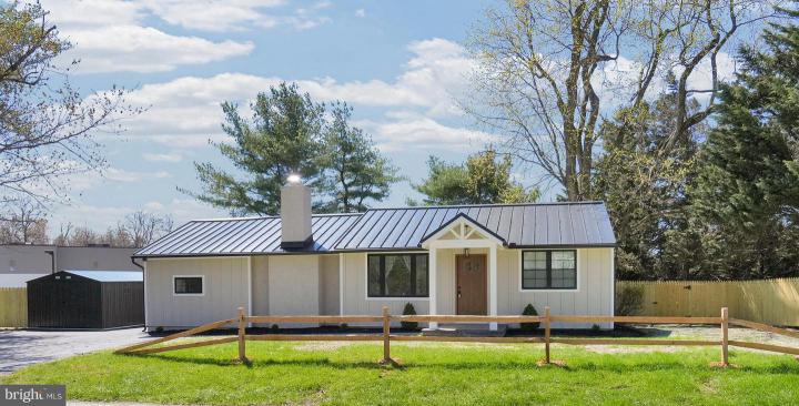 Photo of 1312 S Ship Road