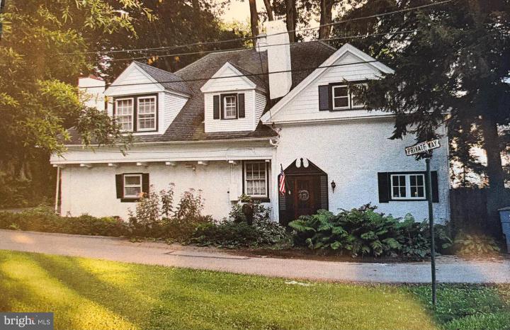 Photo of 1 Private Way