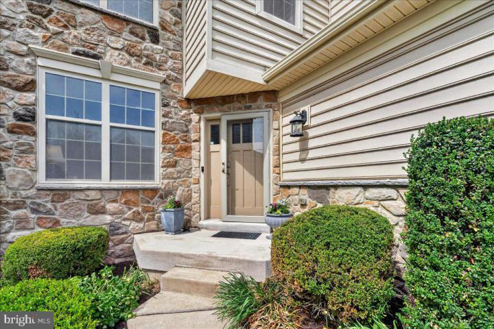 Photo of 13 Meadow View Lane