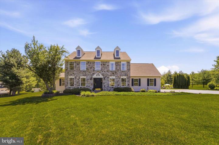 Photo of 205 Maplewood Drive