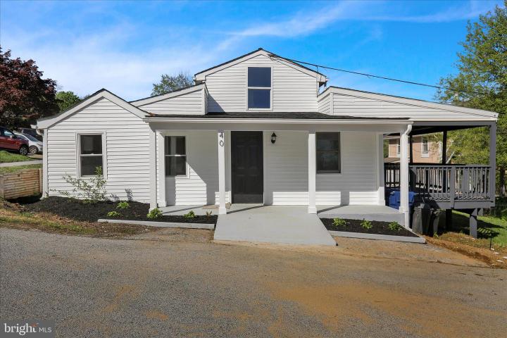 Photo of 40 W Birch Street