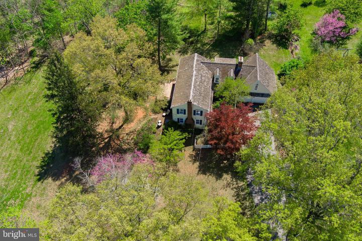 Photo of 10 Nancy Lane