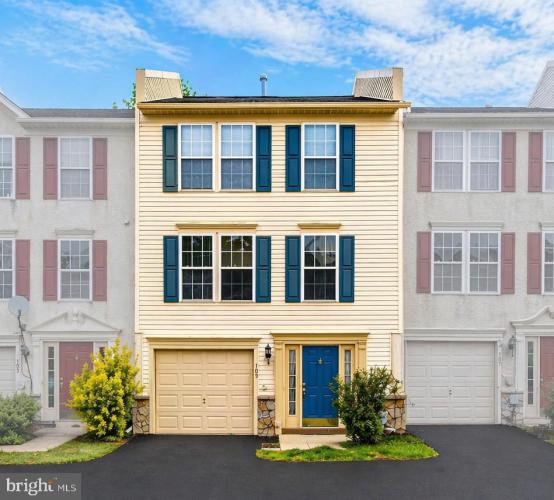 Photo of 990 Fernhill Road 105