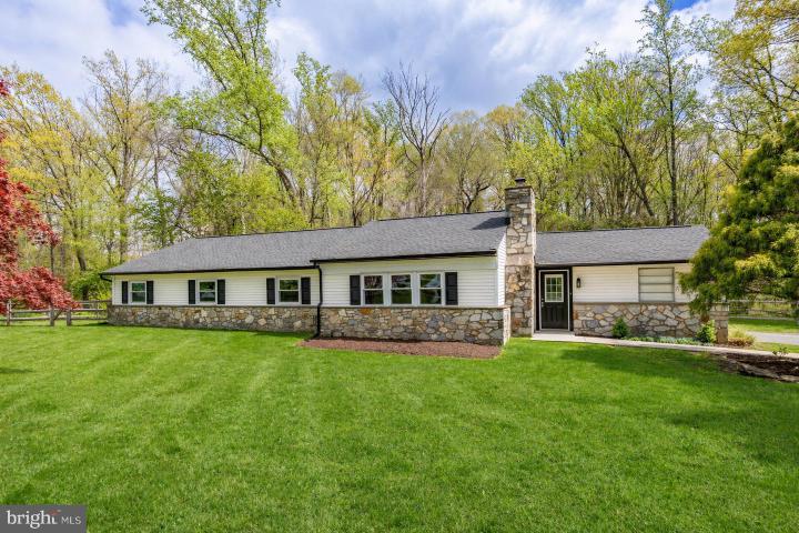 Photo of 560 Norwood Road