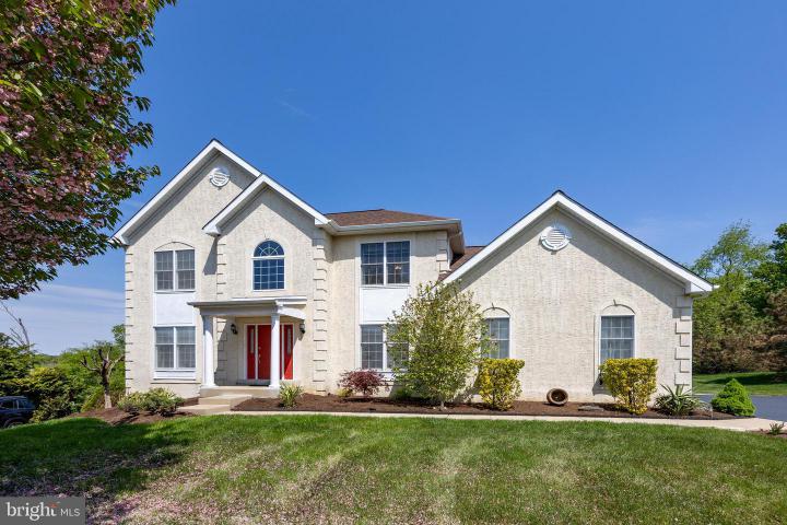 Photo of 1345 Wooded Knolls
