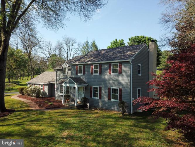 Photo of 370 Highland Road