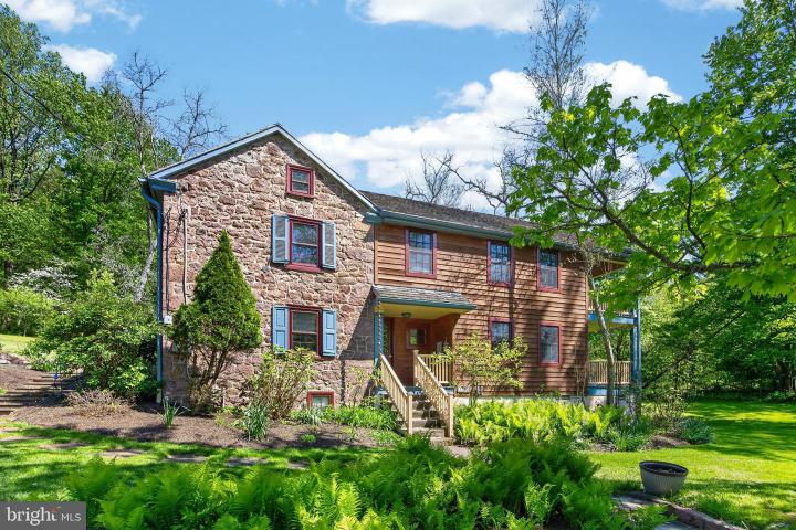 Photo of 1790 Fernbrook Lane, Pottstown PA