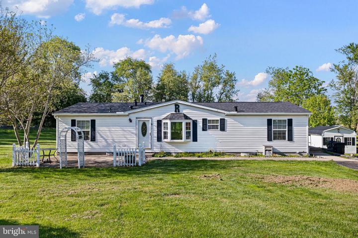 Photo of 1813 Twin House Road