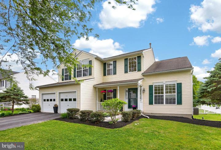 Photo of 25 N Danbury Circle