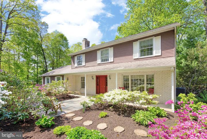 Photo of 1131 W Kings Highway