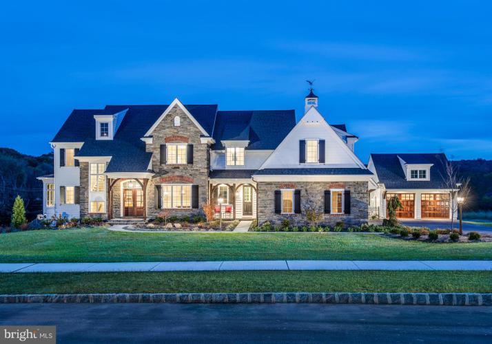Photo of Estates At Howell Ridge
