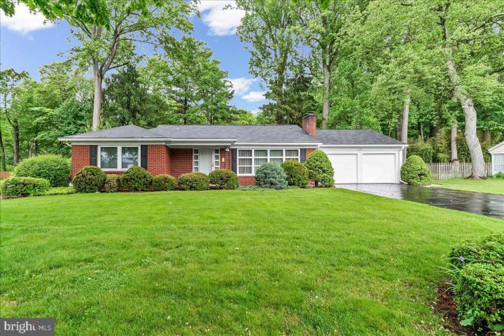 Photo of 1219 Scott Drive