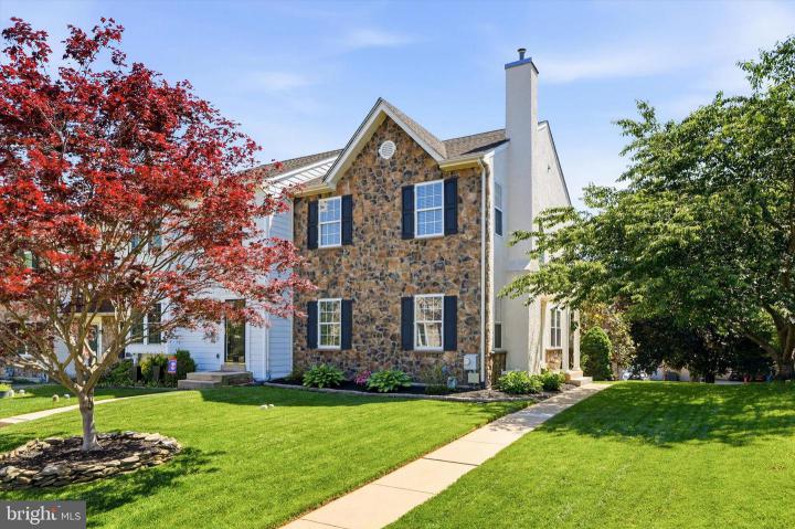 Photo of 312 Galway Drive