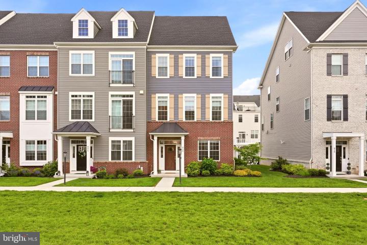 Photo of 808 Furnace Court