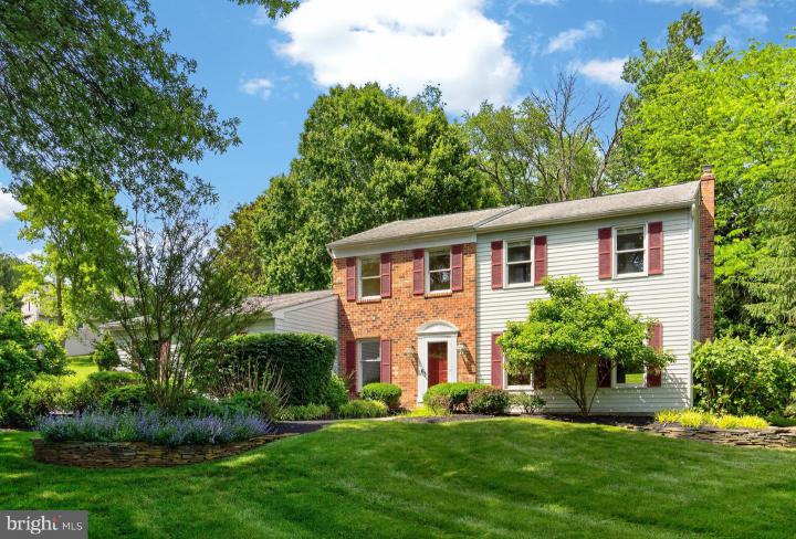 Photo of 217 Shropshire Drive