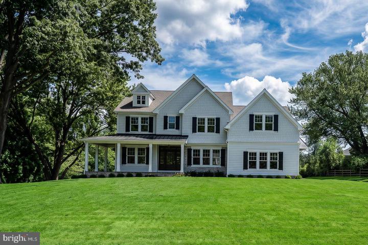 Photo of 2074 Fox Creek Road