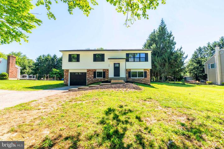 Photo of 1005 Ericsson Drive