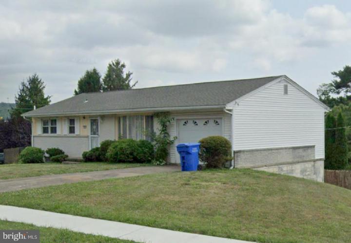 Photo of 69 Delmont Avenue