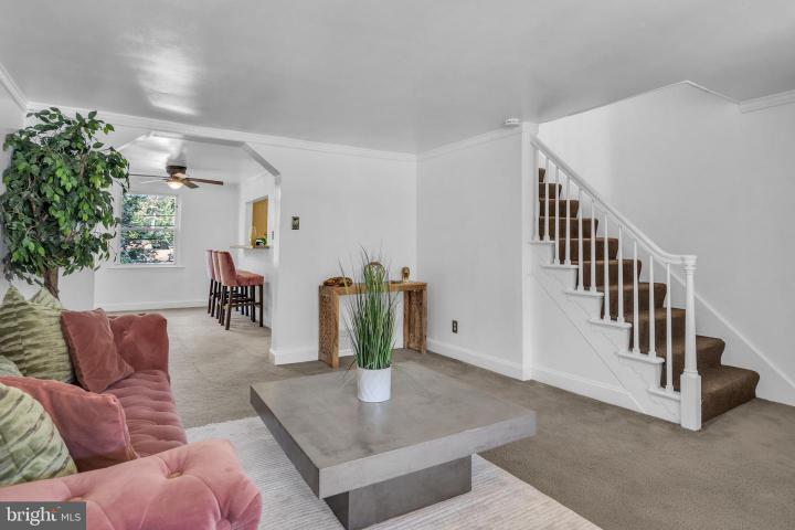 Photo of 2260 Kensington Street