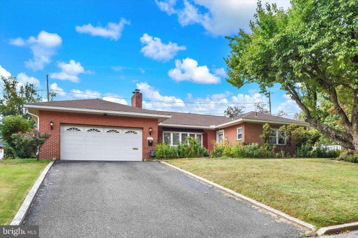 Photo of 3801 Bonnybrook Road, Harrisburg PA