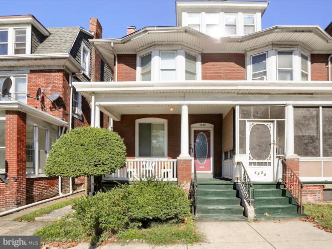 Photo of 1332 State Street