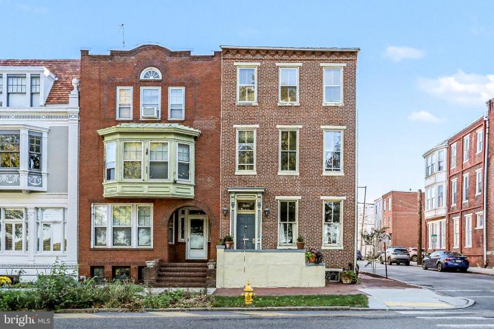 Photo of 1101 N Front Street