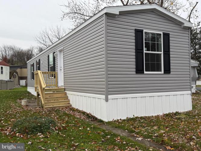 Photo of 147 Gothier Lane