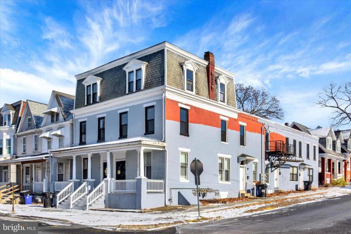 Photo of 31 S 18th Street