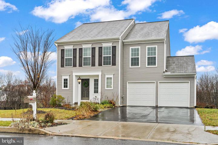 Photo of 7020 Beech Tree Drive, Harrisburg PA