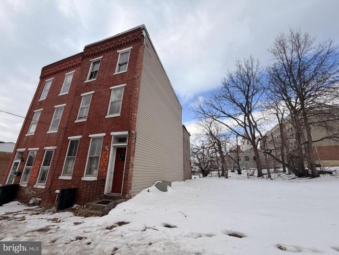 Photo of 428 Kelker St, Harrisburg PA