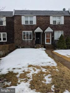 Photo of 1042 S Lynbrook Road, Darby PA