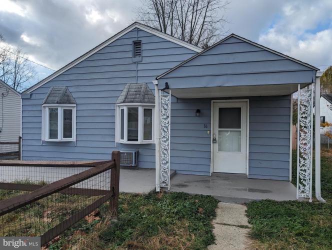 31 Scarlet Avenue, Aston PA 19014 for sale by EveryHome Realtors