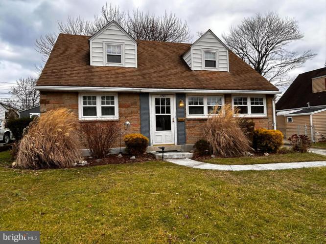 1000 Dale Road, Secane PA 19018 for sale by EveryHome Realtors