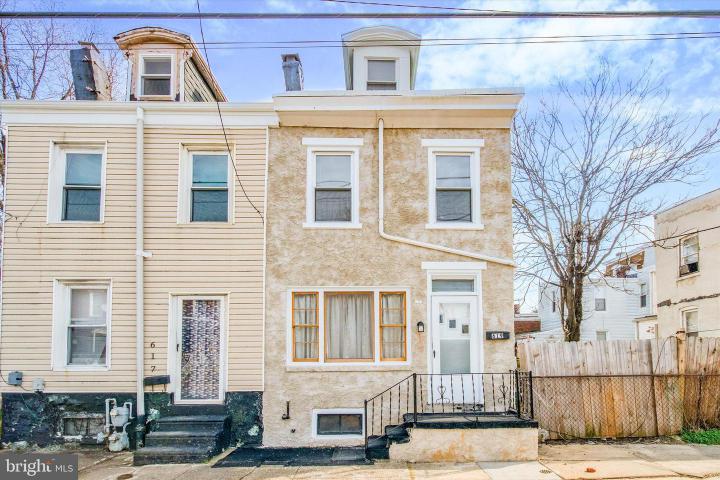 Photo of 619 W 5th Street, Chester PA