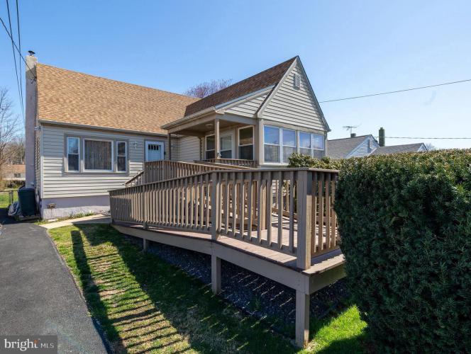 4837 Greenwood Street, Brookhaven PA 19015 for sale by EveryHome Realtors