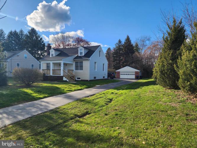 206 Meetinghouse Road, Aston PA 19014 for sale by EveryHome Realtors