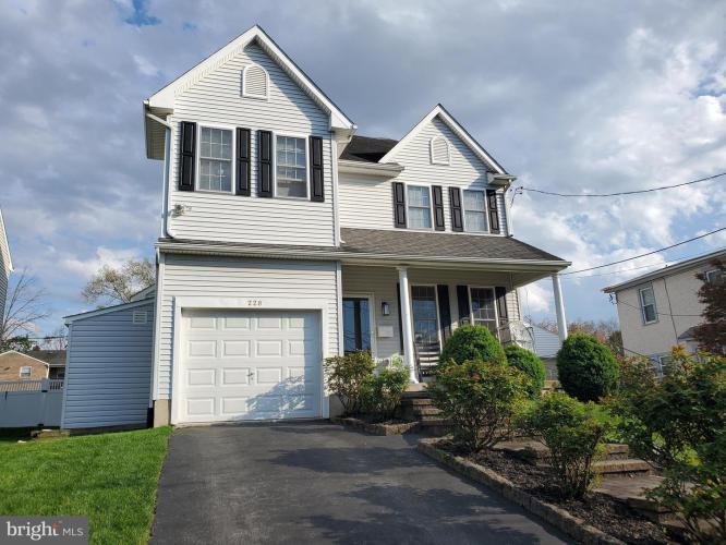 228 Henderson Avenue, Ridley Park PA 19078 for sale by EveryHome Realtors