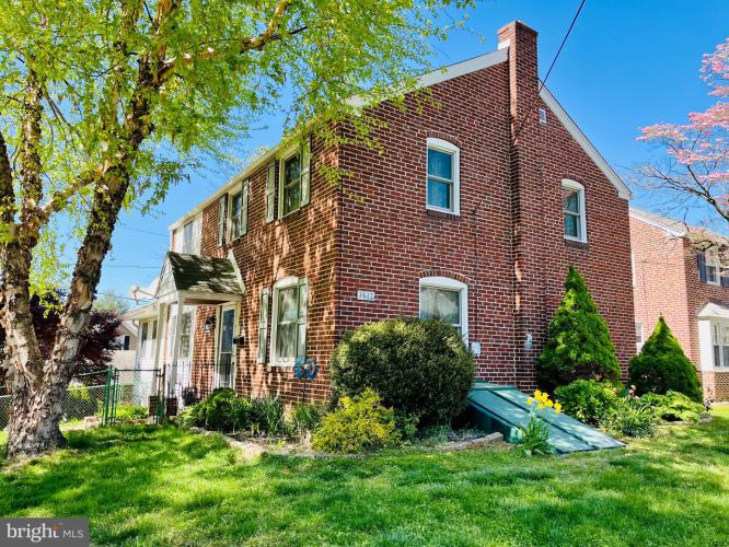 1617 Lynnewood Drive, Havertown PA 19083 for sale by EveryHome Realtors