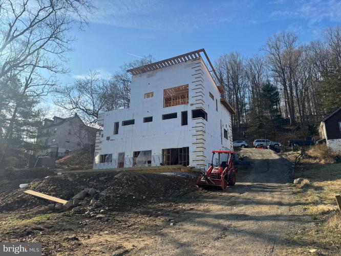 Photo of 38 New Road, Aston PA