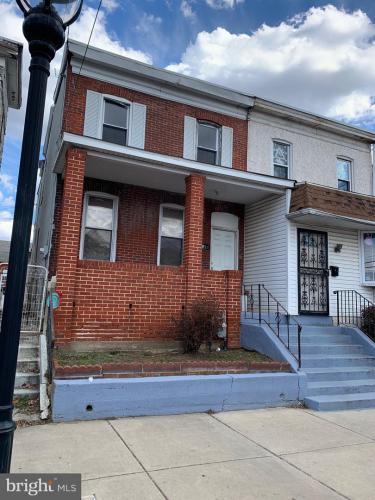 Photo of 321 Highland Avenue