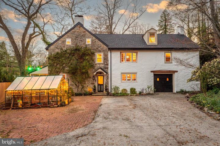 Photo of 1 E Brookhaven Road, Wallingford PA