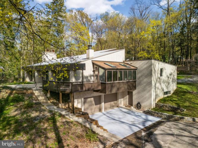 Photo of 390 S Bryn Mawr Avenue