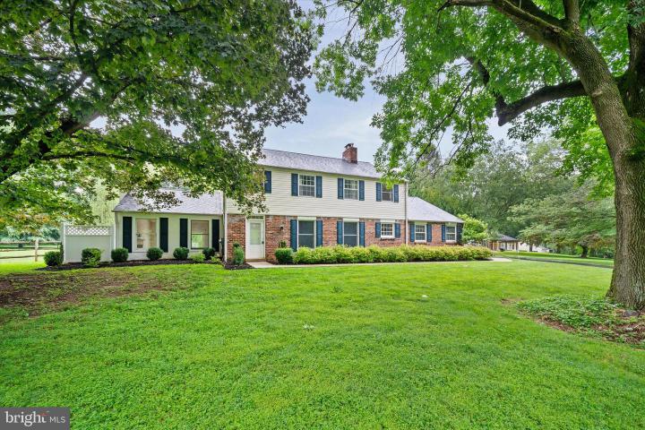 Photo of 403 Brinton Lake Road, Thornton PA