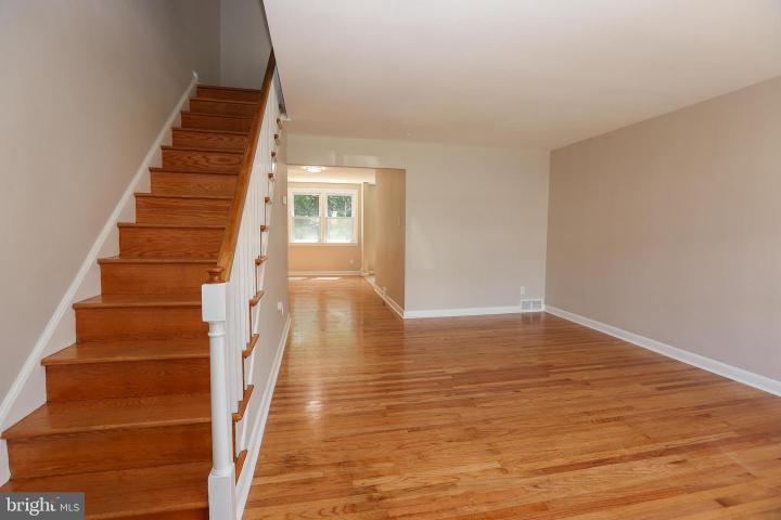 Photo of 607 Briarcliff Road, Upper Darby PA