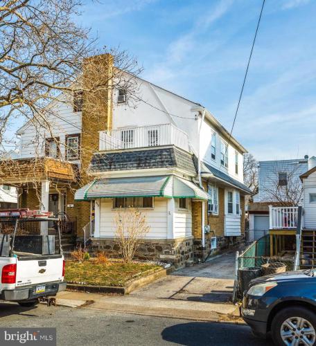 Photo of 512 Fairfield Avenue, Upper Darby PA