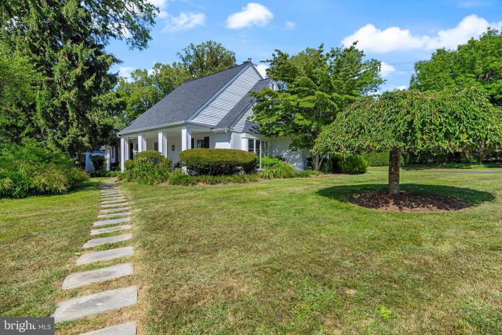 Photo of 1 Chatham Place, Wallingford PA